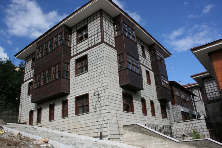 Güneysu Eski Çarşı